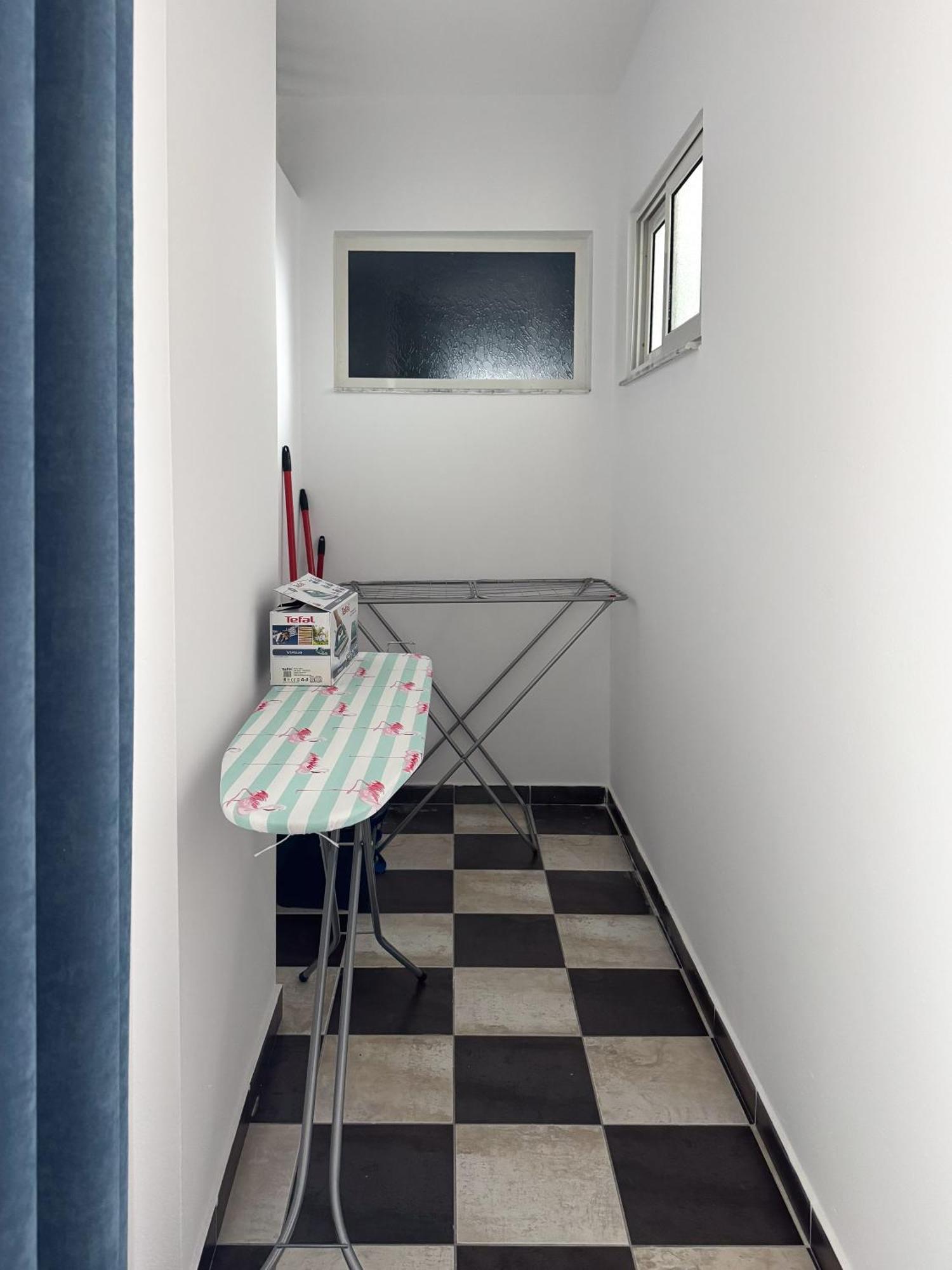Marina Apartment - The Ocean Heart Of Shkodra Extérieur photo