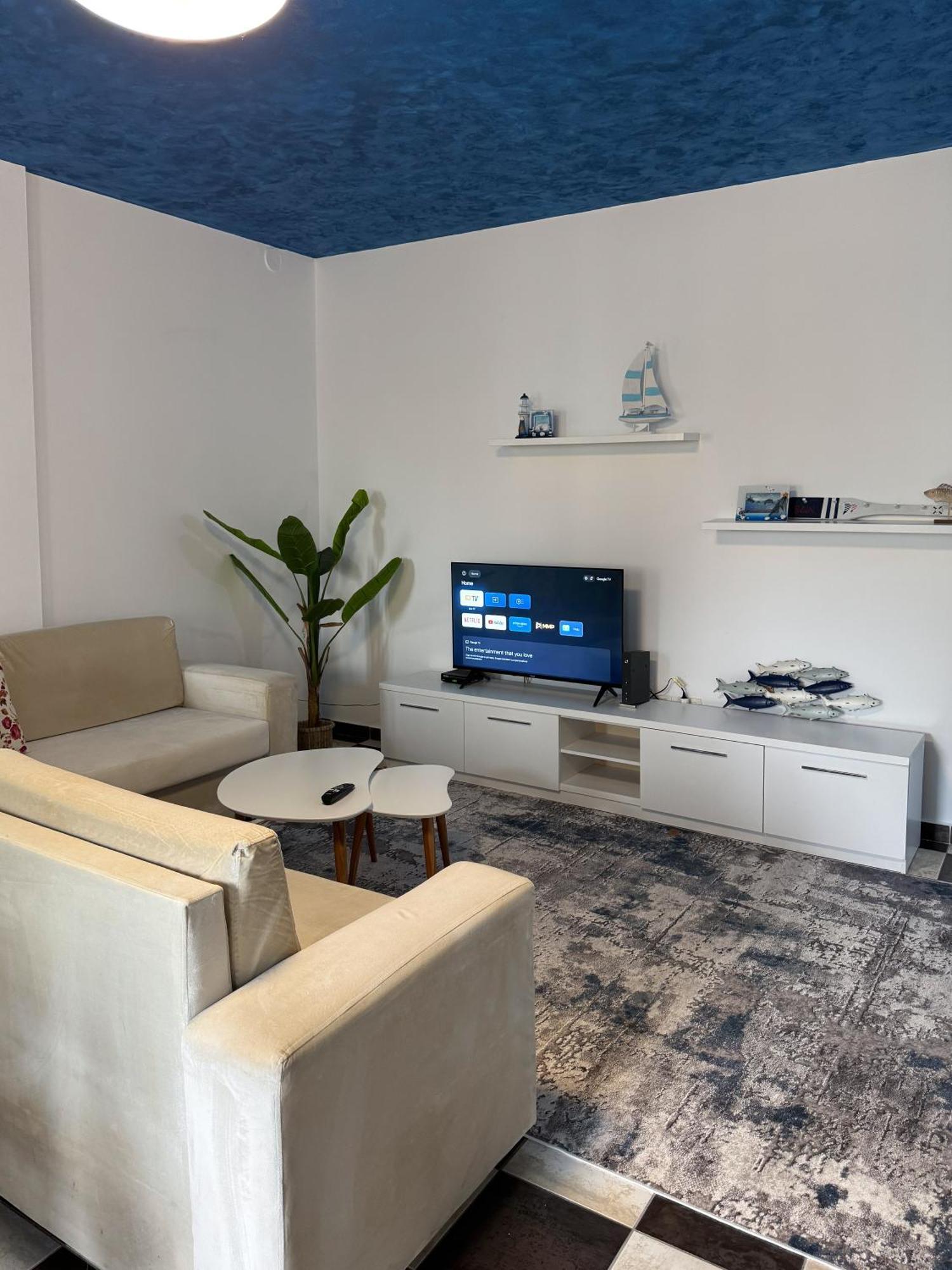 Marina Apartment - The Ocean Heart Of Shkodra Extérieur photo